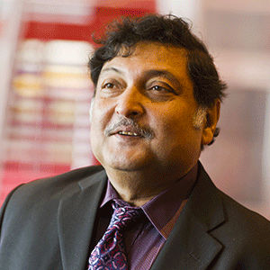 keynote speaker Sugata Mitra